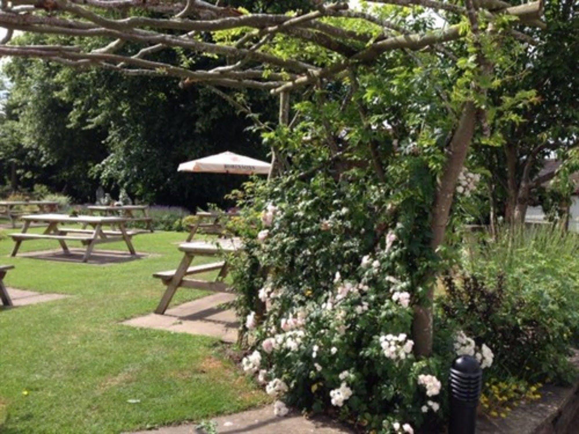 The Swan Inn Nantwich Εξωτερικό φωτογραφία