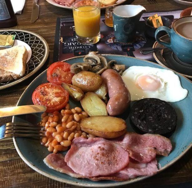 The Swan Inn Nantwich Εξωτερικό φωτογραφία